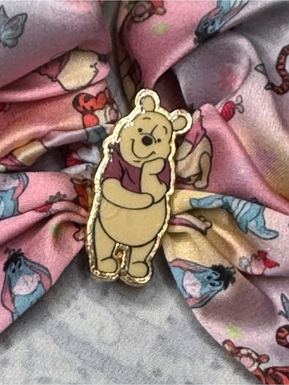 Disney Winnie The Pooh Silky Satin Scrunchie & Claw Clip Set